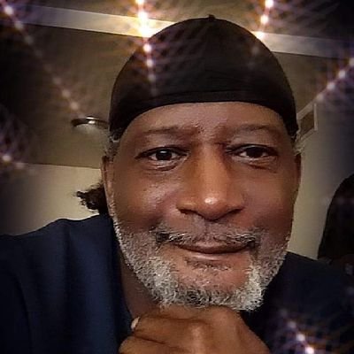 Real man.funny.loving https://t.co/dvHKLybx5G going out some https://t.co/gE6IEkYXA6 sport's https://t.co/IwXs7EQnjf my ladies.and just love in life.
