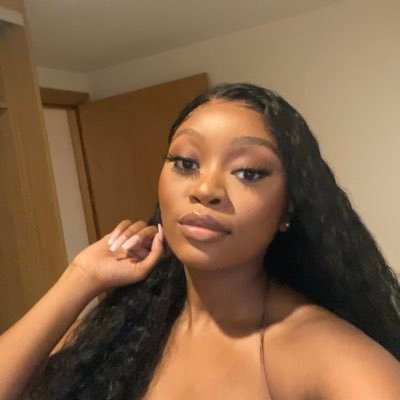 Maya_exohh's profile picture. 