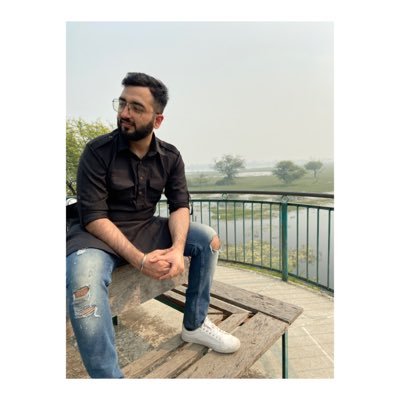 neverforgettheH's profile picture. 