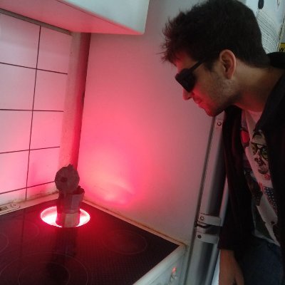 stephensinal's profile picture. Physics and things that fly.