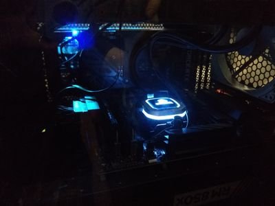 TedMoondust's profile picture. Centre left. Trump is an idiot, but the identitarian subset of the left has lost the plot.