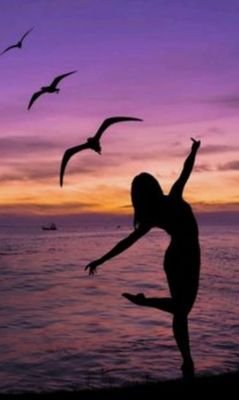 #RealResistance 🇺🇲👊 #WomensVotingRights #EqualityForAll #FightFascism
Angel🐾saved my life.💘 No lists!