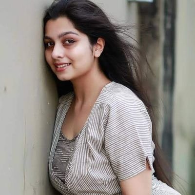 NiranjanaRajee1's profile picture. Hai njan oru house wife anu husband abroad anu enik 24 vayasu...veedu kollam enik frndz kuravanu, oru pavam pennu