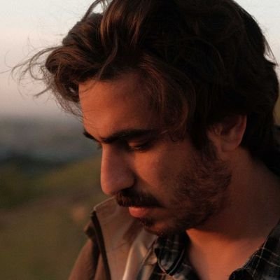 ahmdrzaj's profile picture. 