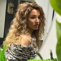 Maria (@hodlmodel) 's Twitter Profile