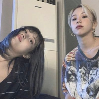 aneqpll's profile picture. มอบชีวิตที่เหลืออยู่ให้กับหมาทุกตัวบนโลก