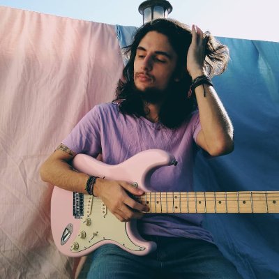 Luancoelhooo's profile picture. Cineasta independente fracassado e músico.
Faço uns comentários bobos sobre cinema aqui de vez em quando.