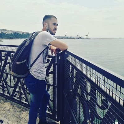 Bayram36609575's profile picture. Umutları uzun
Hayalleri kısa