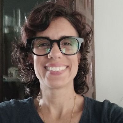 Redactora de Internacionales y Feminismo y conductora del programa Sistema Roto en el portal https://t.co/KXDqtmXYm2, productora audiovisual, fotógrafa, deportista.