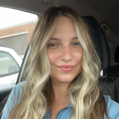 allieplesnarski's profile picture. 