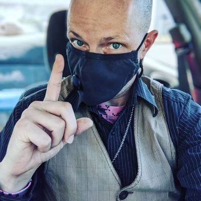 Anorexia survivor. Fully Vaccinated. Horror Fan. Kink-positive. Non-binary Trans. Poly. Pro-choice.
https://t.co/a4CL9YJz6e