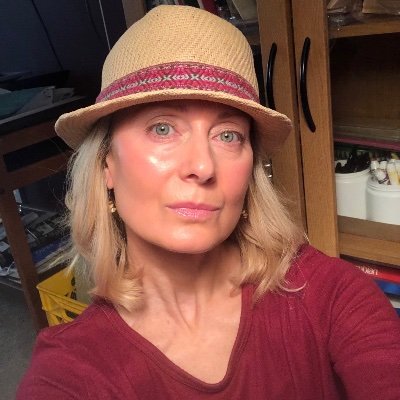 SponselNicole1's profile picture. My writing speaks to how we can all get through life's struggles, overcome obstacles, and turn them into a growth challenge to witness to others.