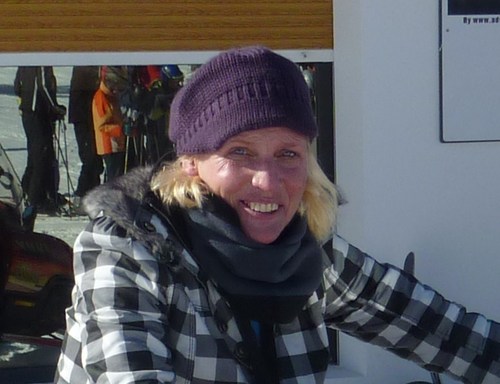 idakroes's profile picture. 