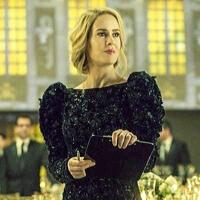 Lover of dogs, wine & women. Fiancée of Hannah.
《she/they▪21 ▪admin is taken!!》