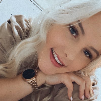 BeccaaAlice's profile picture. 