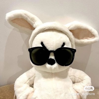 jiyinanwang's profile picture. 纽约八年老留子/爱奶/内衣控！