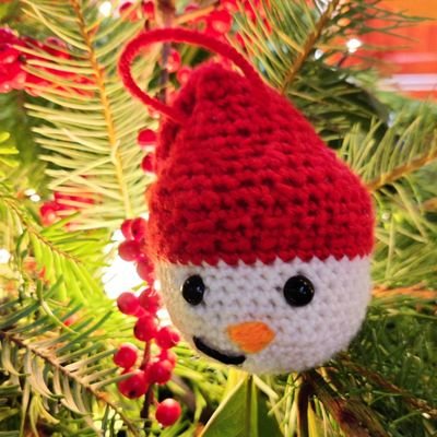 Handmade custom crochet goods. check out my Christmas items in my shop 🎄

Happy to help with any questions 😊