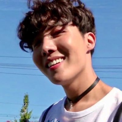 משתמש גיבוי ל@bangtansday כי פרמז׳נים לא אוהבים את הסקסינג שלי💔