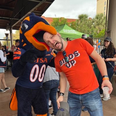 Software Developer. UTSA Alumni - 2006. San Antonio Spurs & UTSA Football fan