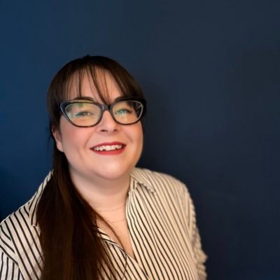 Kerry (she/her) | 34 | Reader from Staffordshire, UK. Expect reviews, wrap-ups, journal spreads and hauls. New to #BookTwt