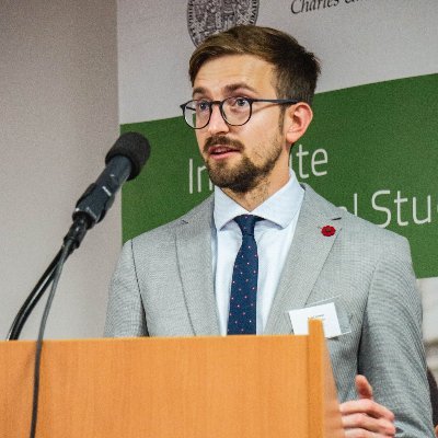 PavelVinkler's profile picture. Security, strategy, defence and geopolitics. In the service of CZE. All views are personal. @MUNI_FSS @FSV_UK