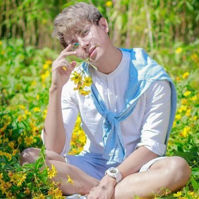 အကောင့်အသစ်လေပါဗျ