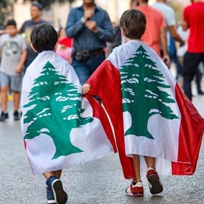 The #Lebanese ruling kleptocracy obliterated our economy and sent our citizens into an abyss of despair #NeverForget #BeirutBlast | @AUB_Lebanon | @Wharton