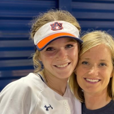 Auburn Softball #11 @OnToVictoryNIL Student-Athlete