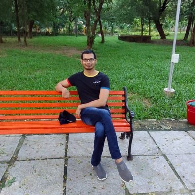 SamikRo31318306's profile picture. Happy 😊