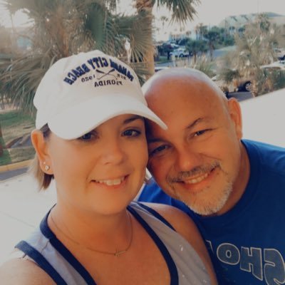 Conservative wife, mother, daughter, sister, friend, sports lover 🥎🏀🏈🏐⚾️🎾⛳️