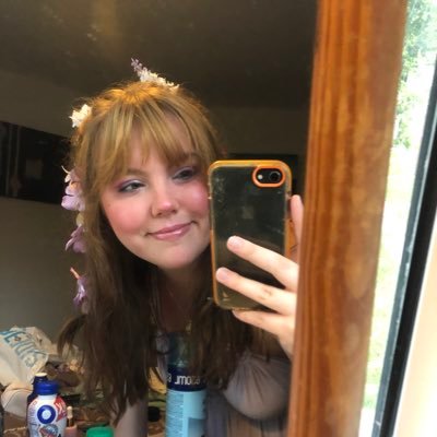 hannah9924c's profile picture. 