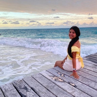 LauraWalker6's profile picture. 