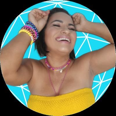 Sou mulher mãe esposa, amo e sou amada na vida tenho sonhos a realizá-los e com a permissão de Deus eu creio que tudo dará certo 😌😚❤️✌🏽