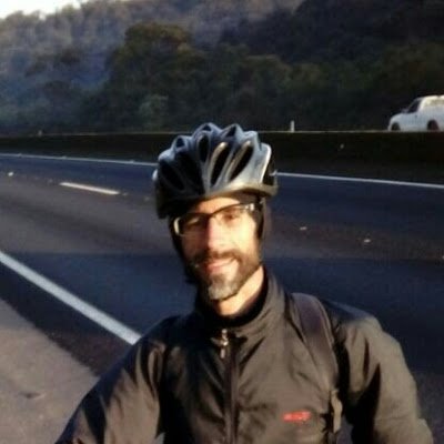 AmiliviaJoao's profile picture. 