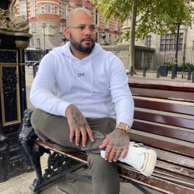 Luankeey's profile picture. there are only 2 types of people in the world 
- Palestinians 🧬🏕
-Colonizers 🥔