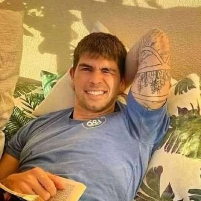 l am James Hernandez here looking for a relationship with the right man❤️❤️❤️❤️❤️