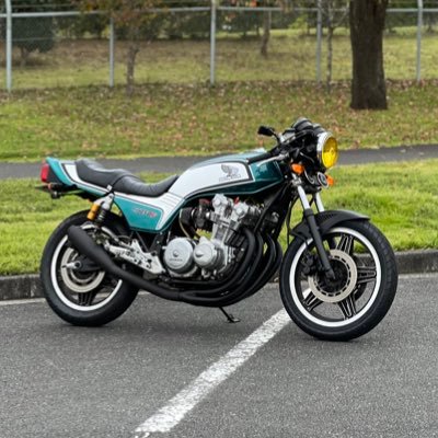 エモいの集合体ぱんじぃです。cb750f/RZ250/FD3S