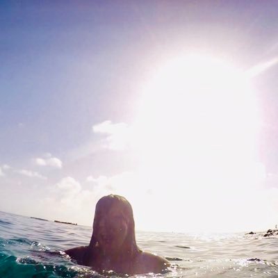 wendyxhma's profile picture. Cuerpo bronceado, caribeño 👧🏽