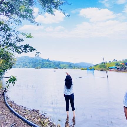 Nehakharpude's profile picture. Be positive 🌸
it is good to vibe different something ✨