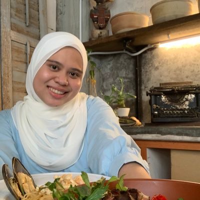 miss_tierah's profile picture. A khalifah, Allah servant still learning 2 be by His side