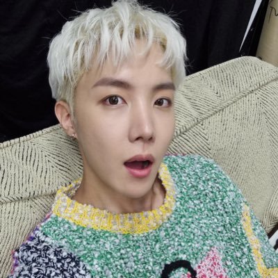 Jennie59232608's profile picture. Hey it’s your fellow sope or yoonseok stan