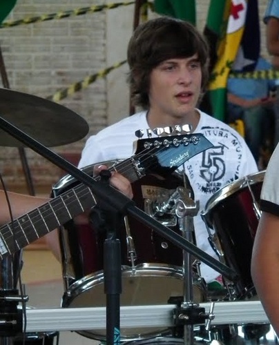 Segue ae @OtavioF_Sossai xD
Aproveita e da uma passada no site abaixo