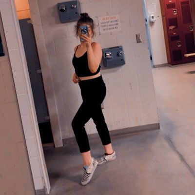 KammiWard's profile picture. idrk