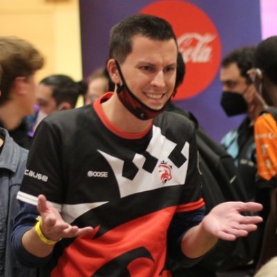 Smash Ultimate Player for Team @AustrianForce willhaben | 🐶🦆 | 🖤🐻❤️🧡💛💚💙💜 | #pogonophile | Creator of https://t.co/OAXI0aEh8y and https://t.co/Xvn2JECz9M