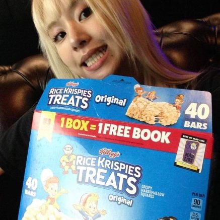 Minty_FoxSun's profile picture. Sarado na tong acc!