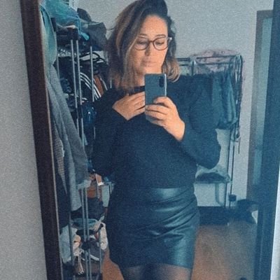 MICHELLE2297's profile picture. 