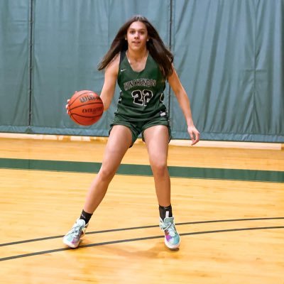 Winch’ 2023||6’2 F||DBBC🏀||3.8 GPA|