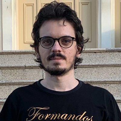Pesquisador e professor de Física. MBA em Inteligência artificial e computacional
