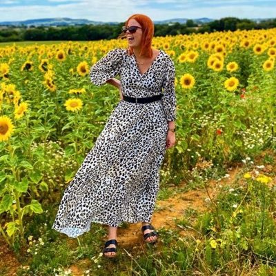 eleanorbandey's profile picture. ✨✨✨