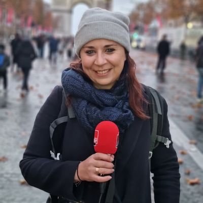 Journaliste 

📻 Radio France - Passée par RTL.
🗞 Gymnaste Mag.